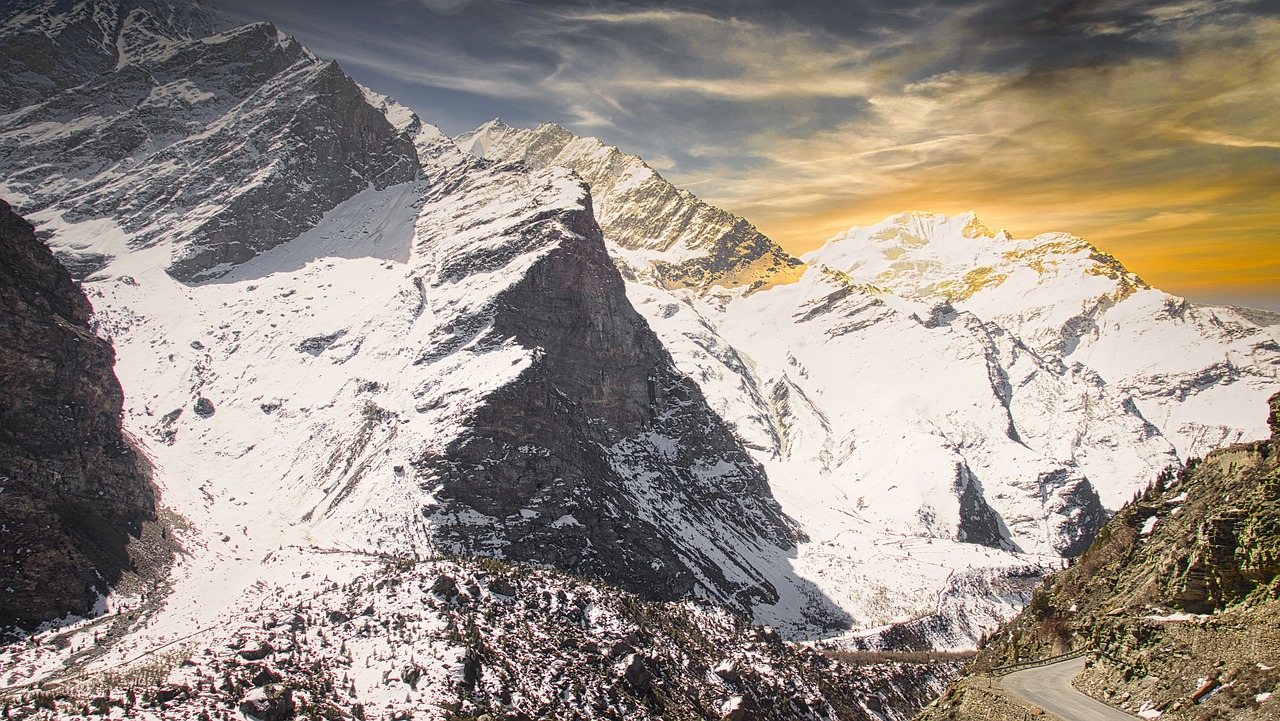 Rajkot to Shimla Manali tour